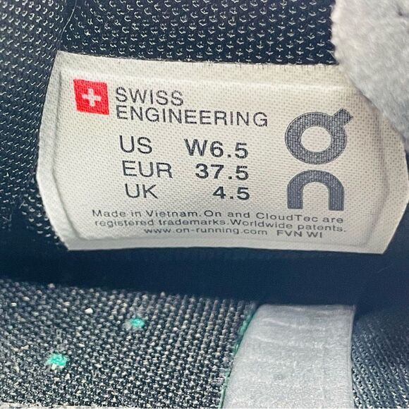 On Women's Cloudswift Low Top Running Sneakers, Blush - 6.5 - Picture 9 of 9